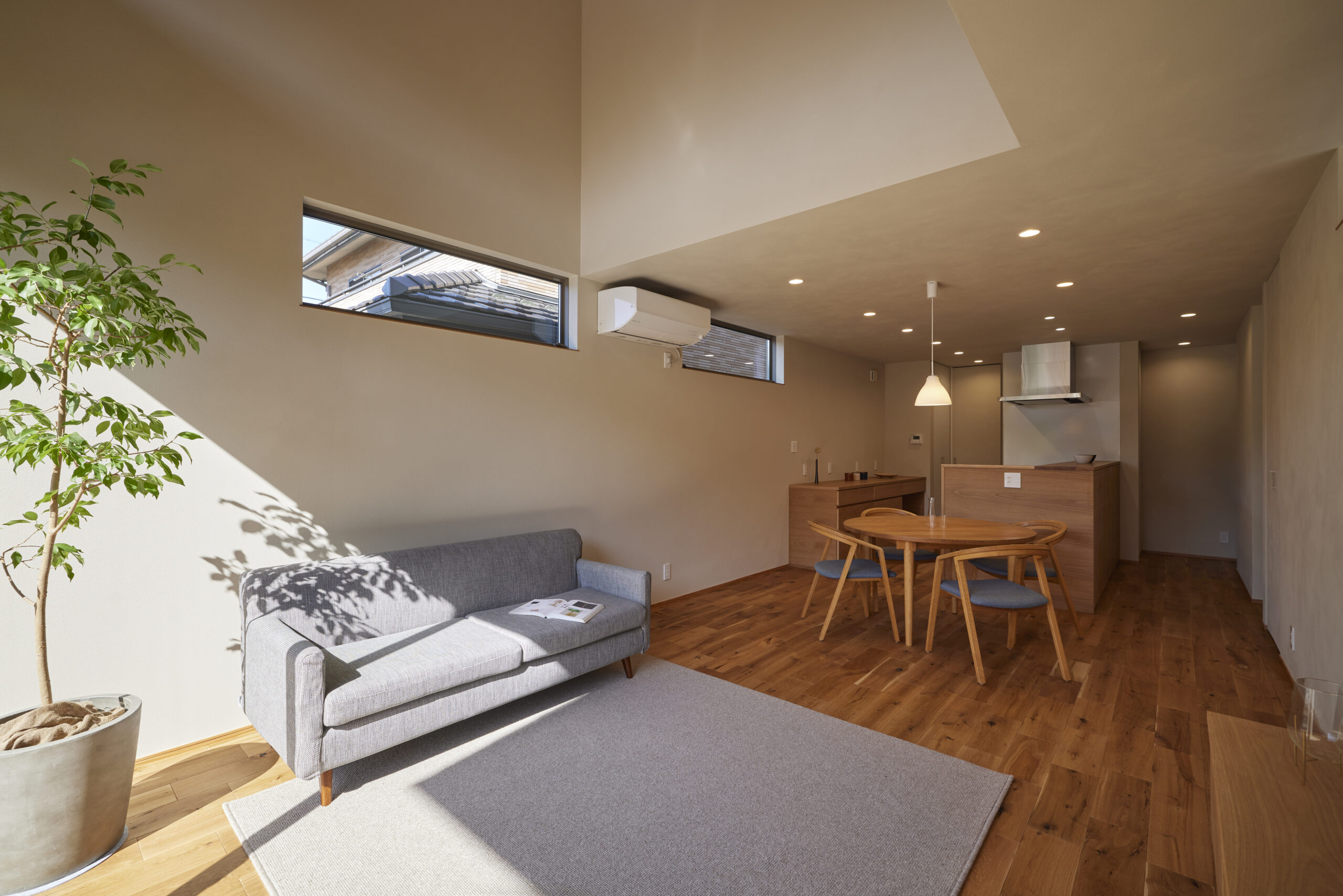 愛知県犬山市|2階建て<br>大屋根が創る、夢と光があふれるくらし