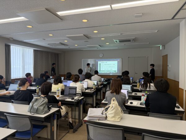 社員全員でAIを学ぶ研修を行いました。